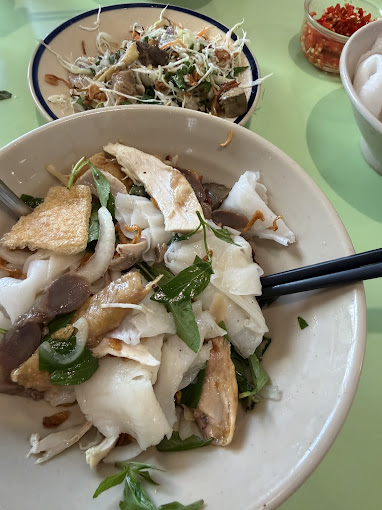 Bánh ướt lòng gà thảo