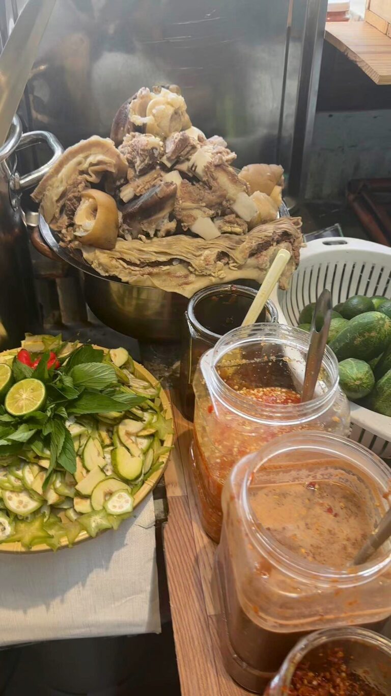 Cháo lòng bò Hằng Đà Lạt