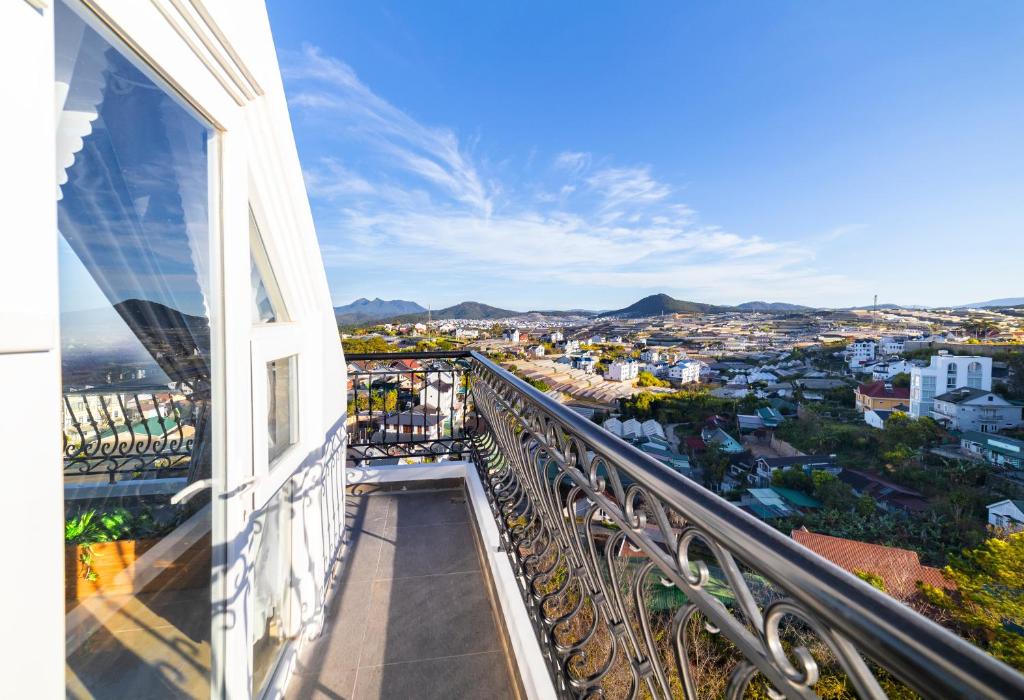 Grand View Villa Hotel Đà Lạt 7