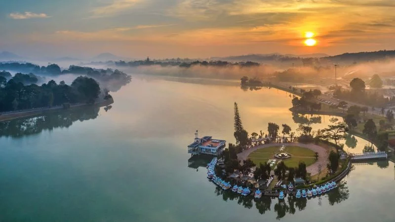 Hồ Xuân Hương Đà Lạt 8