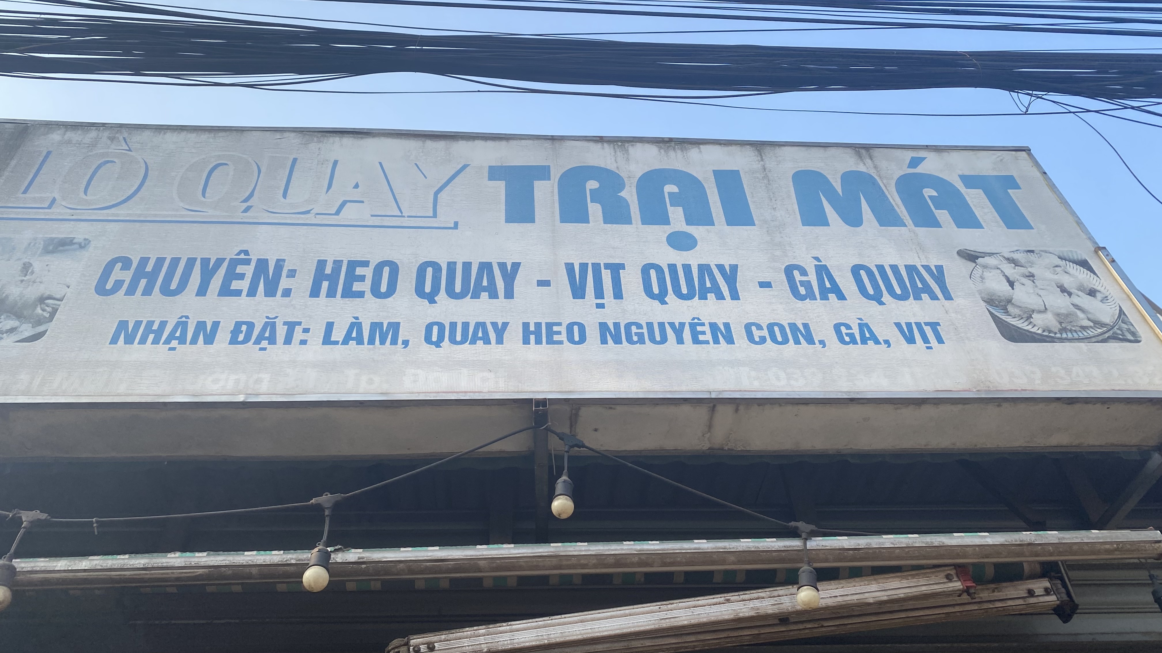 Lò vịt quay trại mát